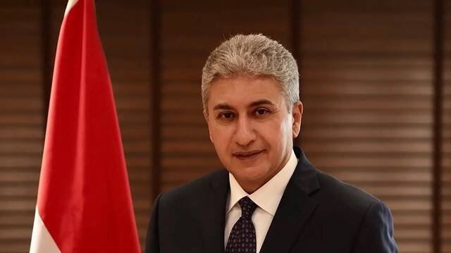 باستثناء المقاصد والمطاعم … وزير السياحة يوضح مواعيد الغلق. 