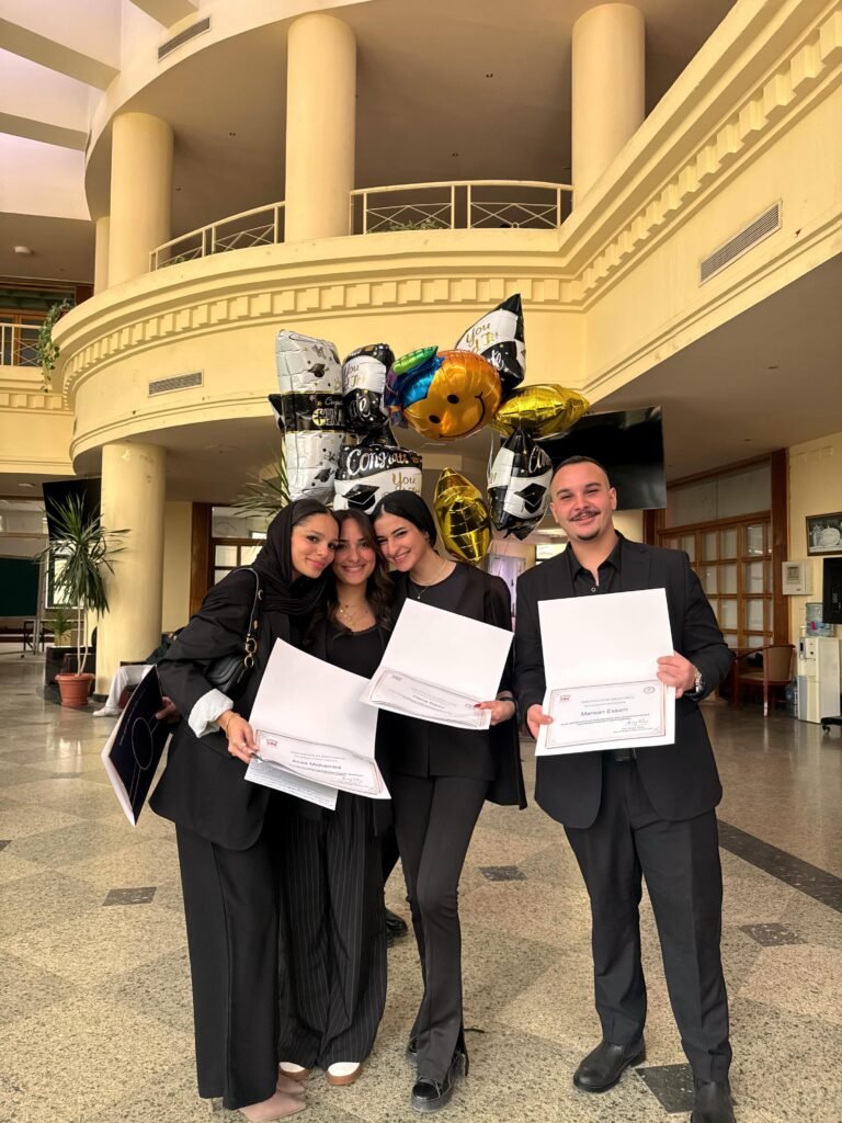 صنّاع محتوى صغار.. مشروع تخرج يسلّط الضوء على مخاطر ظاهرة Kids Influencers وتأثيرها على الأطفال